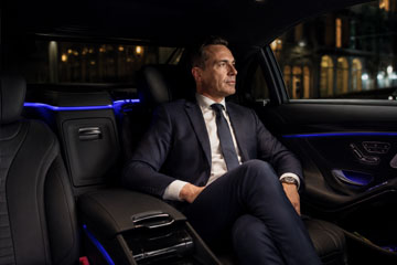 Intérieur luxueux d'un véhicule VIP